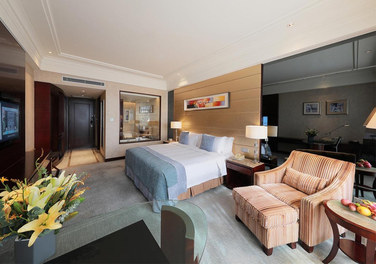 Howard Johnson Riverfront Plaza Fuzhou Fuzhou  Exterior foto