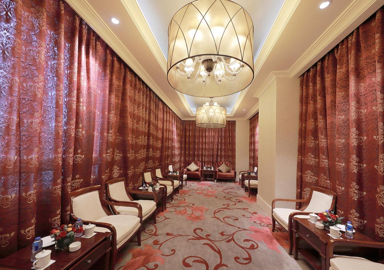 Howard Johnson Riverfront Plaza Fuzhou Fuzhou  Exterior foto