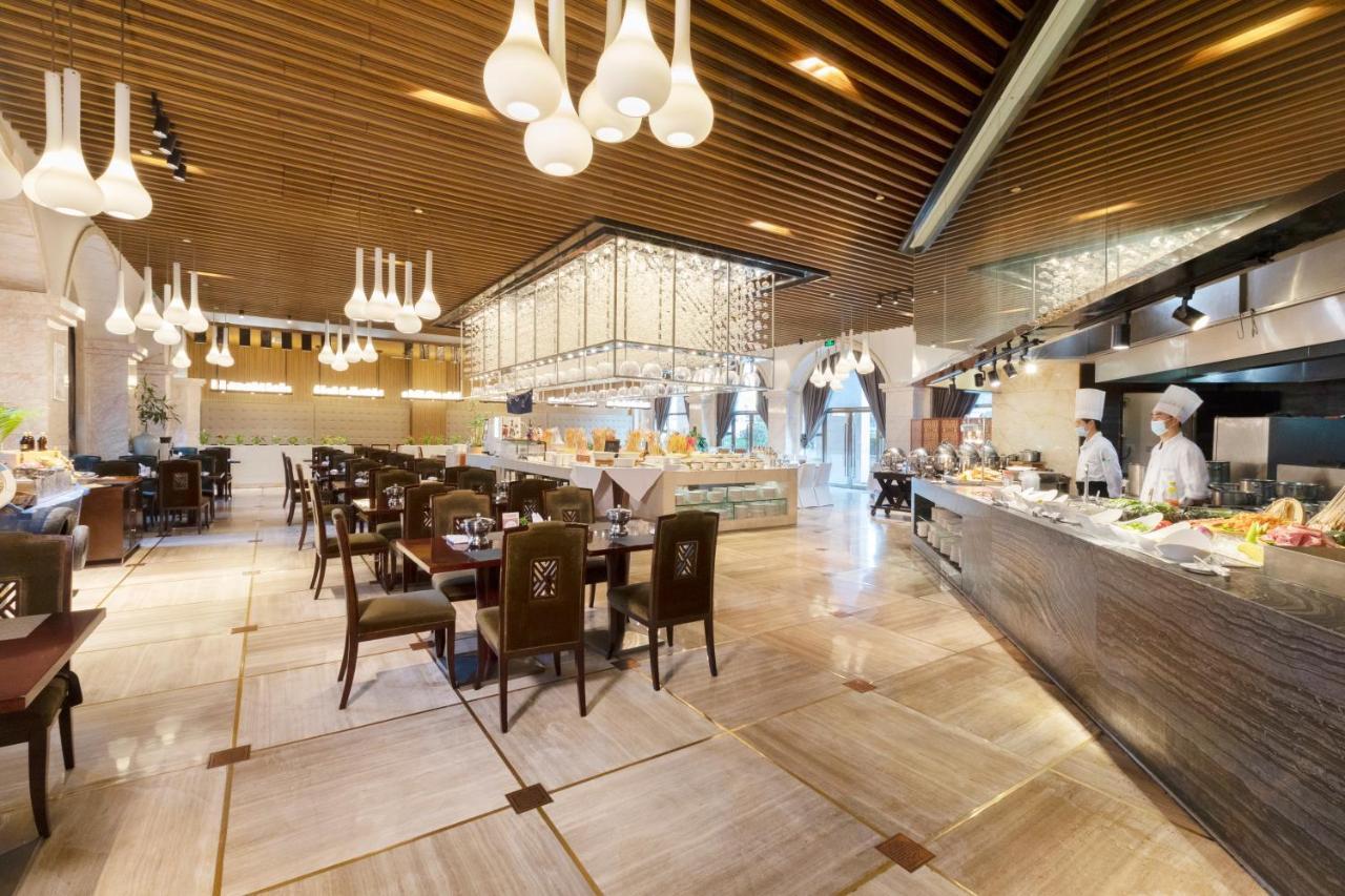 Howard Johnson Riverfront Plaza Fuzhou Fuzhou  Exterior foto